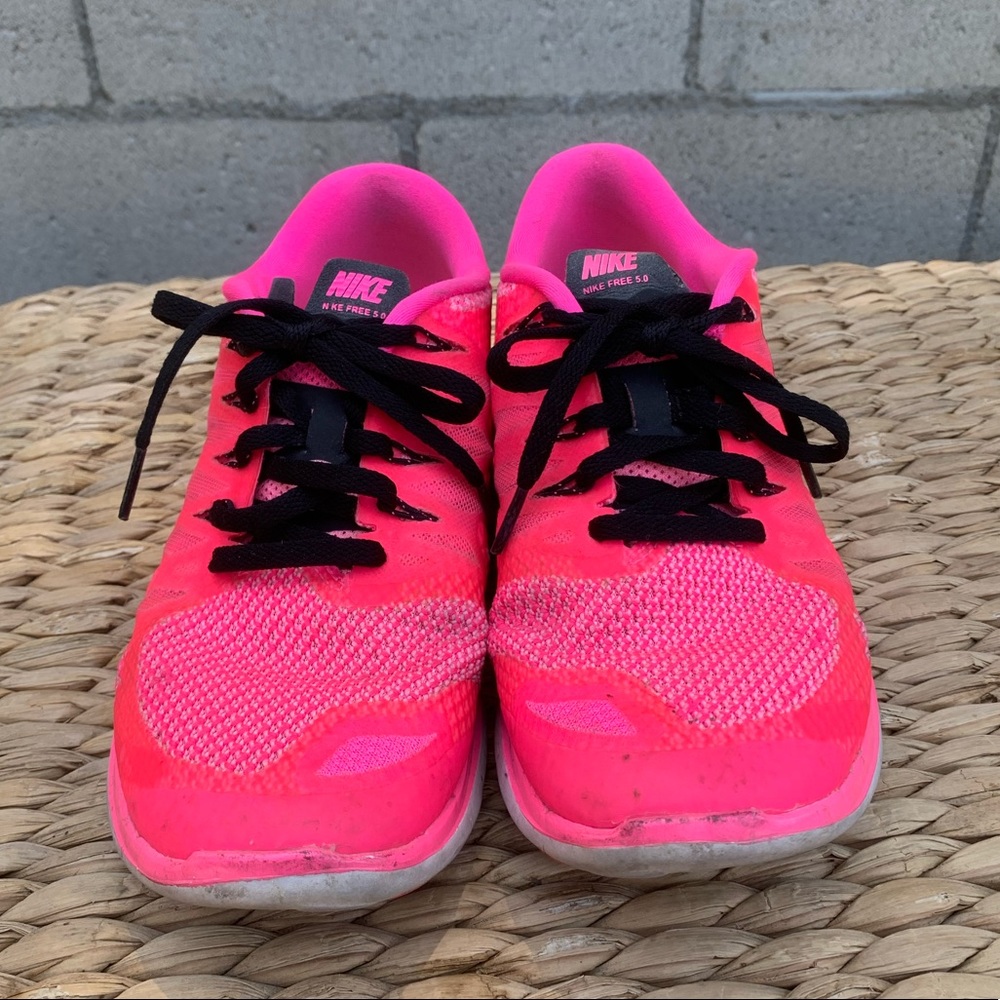 Nike free runs